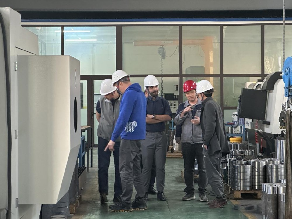 立軸行星式攪拌機(jī) 立軸行星式攪拌機(jī)