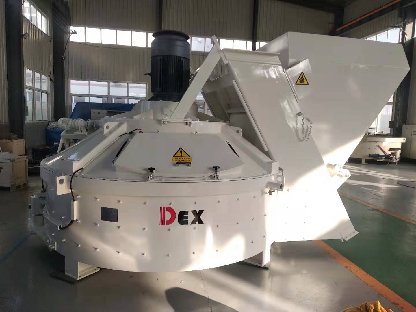 立式耐火材料攪拌機(jī)