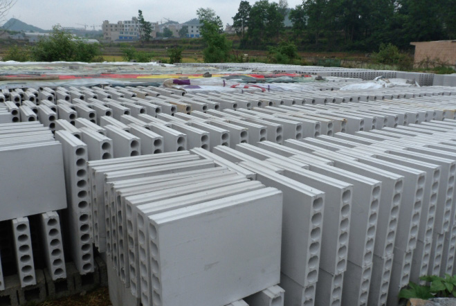 水泥預制件攪拌機獨特攪拌優(yōu)勢刷新行業(yè)領(lǐng)域?qū)鹘y(tǒng)混合設(shè)備的新認知